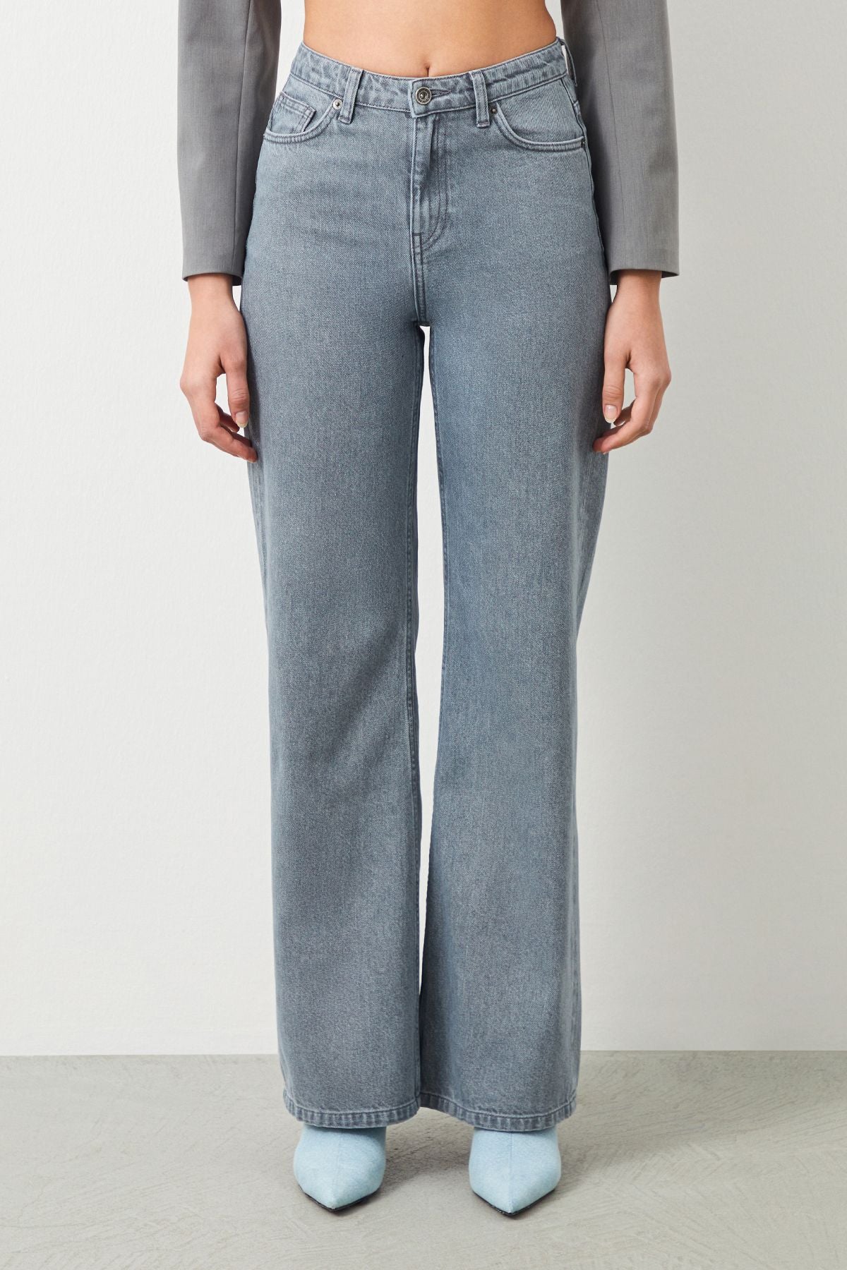 Ra Denim-Odin Wide Leg Fit Gray Women's Jeans-2