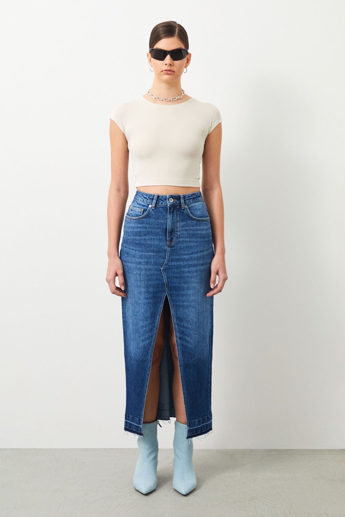 Ra Denim-Sisu Slim Fit Dark Blue Slit Maxi Women's Jean Skirt-2