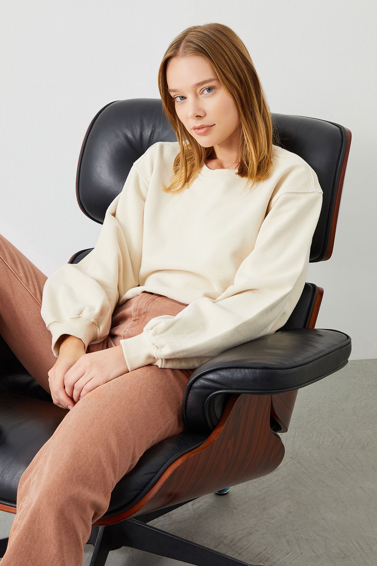 Ra Denim-Vita Crop Oversize Ecru Women's Sweatshirt-1