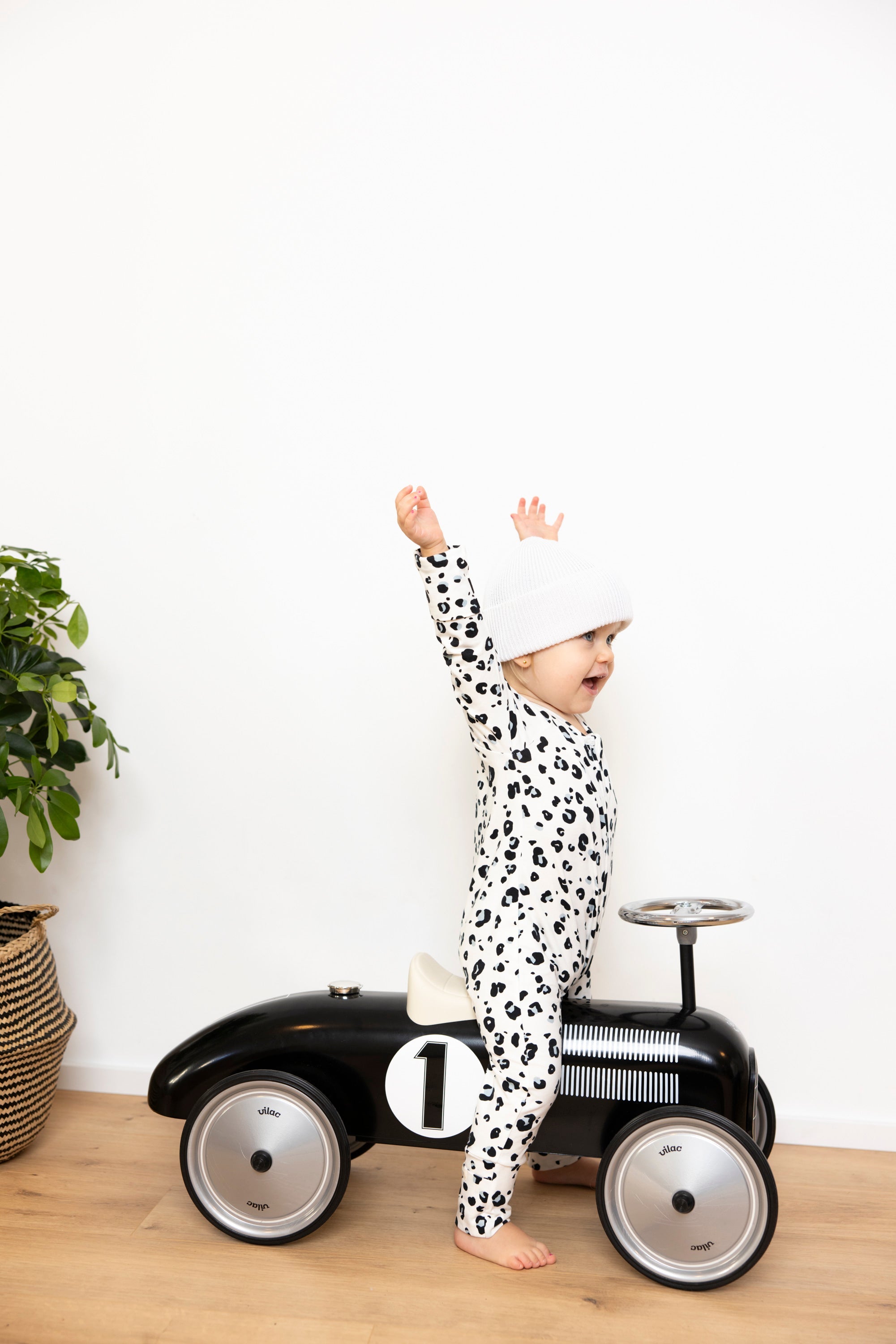 Tilouco LEO Organic Cotton Baby Jumpsuit Product vendor