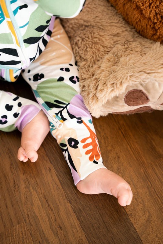 Close-up of TILOUCO's Tropic Pajama fabric