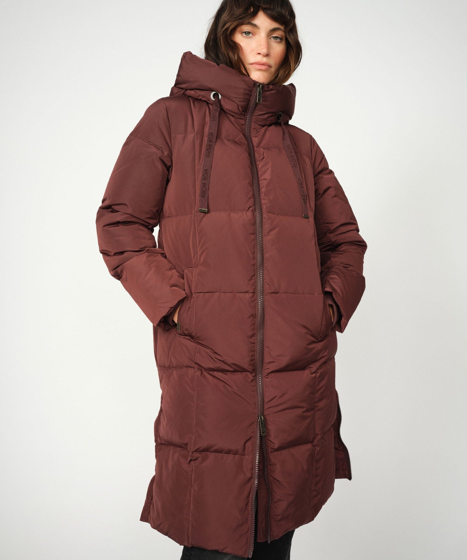 Mos Mosh Nova Square down coat in fudge, front view – 99things.ch
