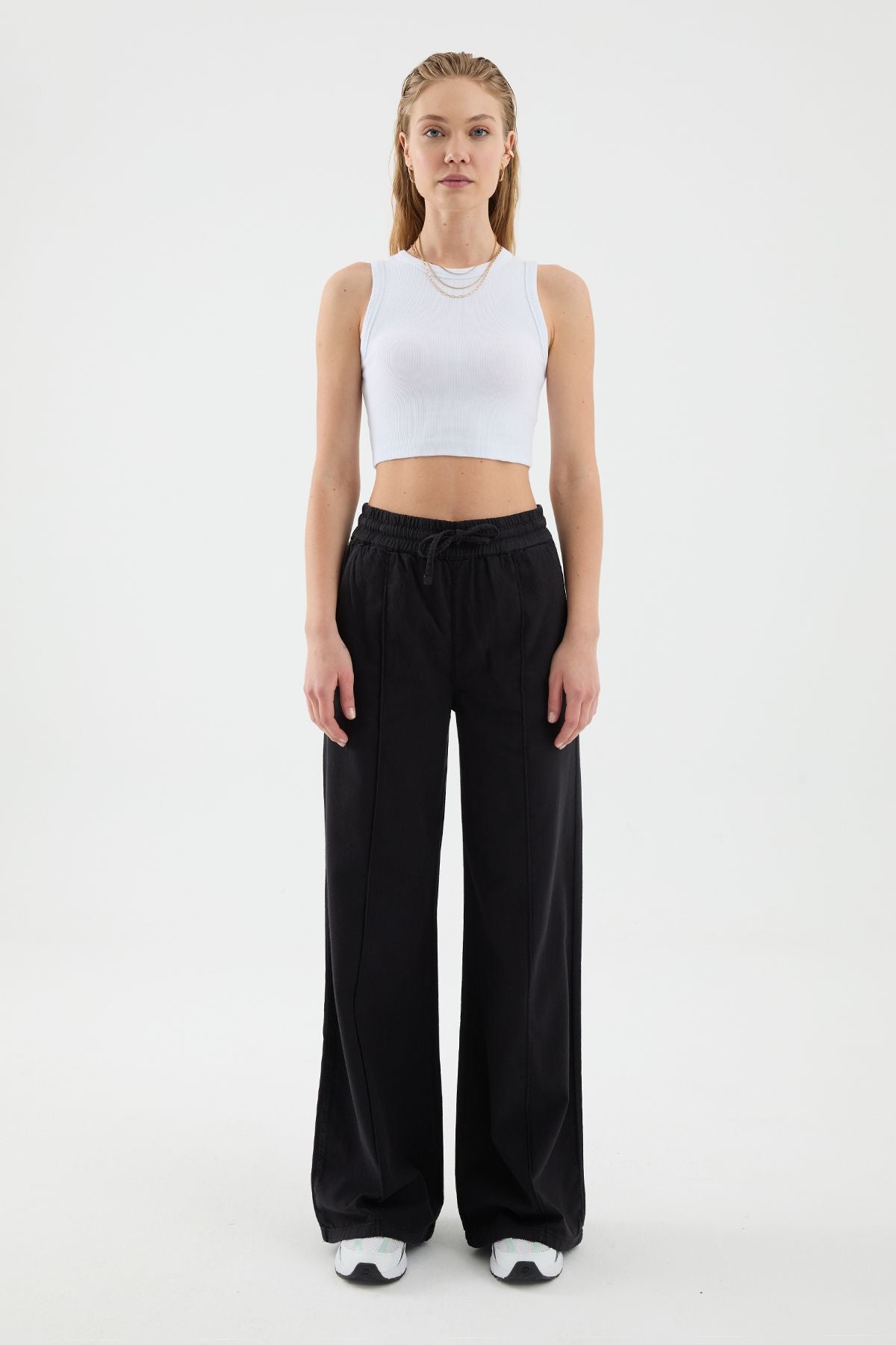 Pantalon en lin noir à coupe large pour femme Derp