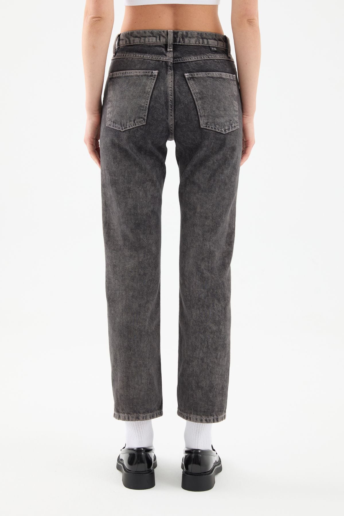 Mira Boyfriend Fit Graue Strike Damen Jeans