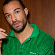 Grüner Frottee-Polopullover