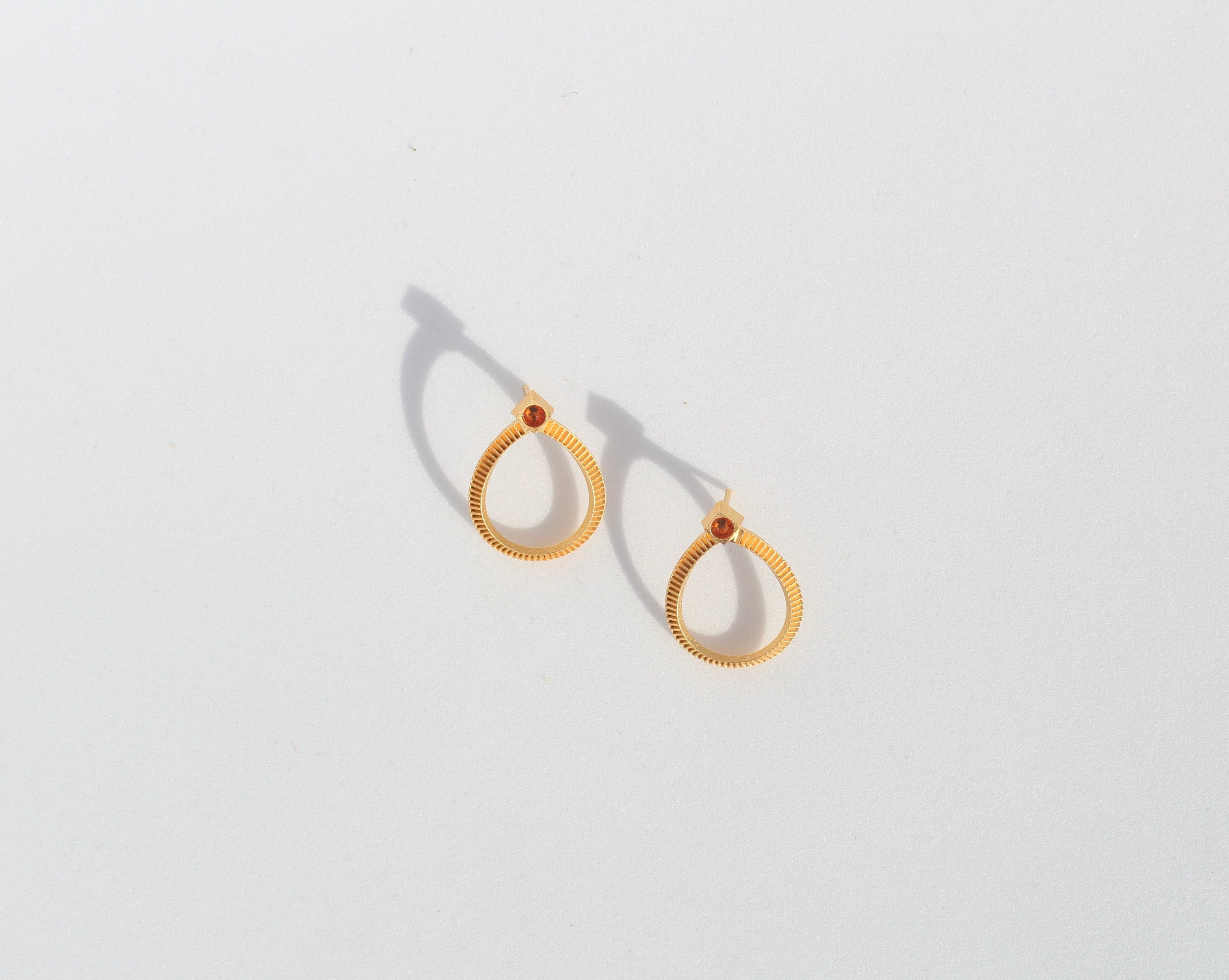 Handmade Calliophis gold earrings #01 by Fann!