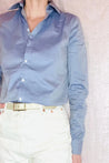 KS Vestiaire intemporel light blue chambray shirt for women.