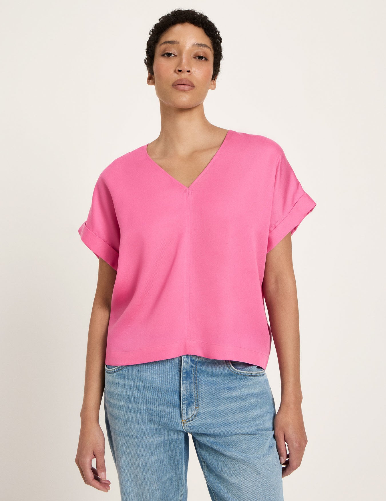 LANIUS_126_14181-00-426-bright-orchid-38_Blusenshirt_02.jpg