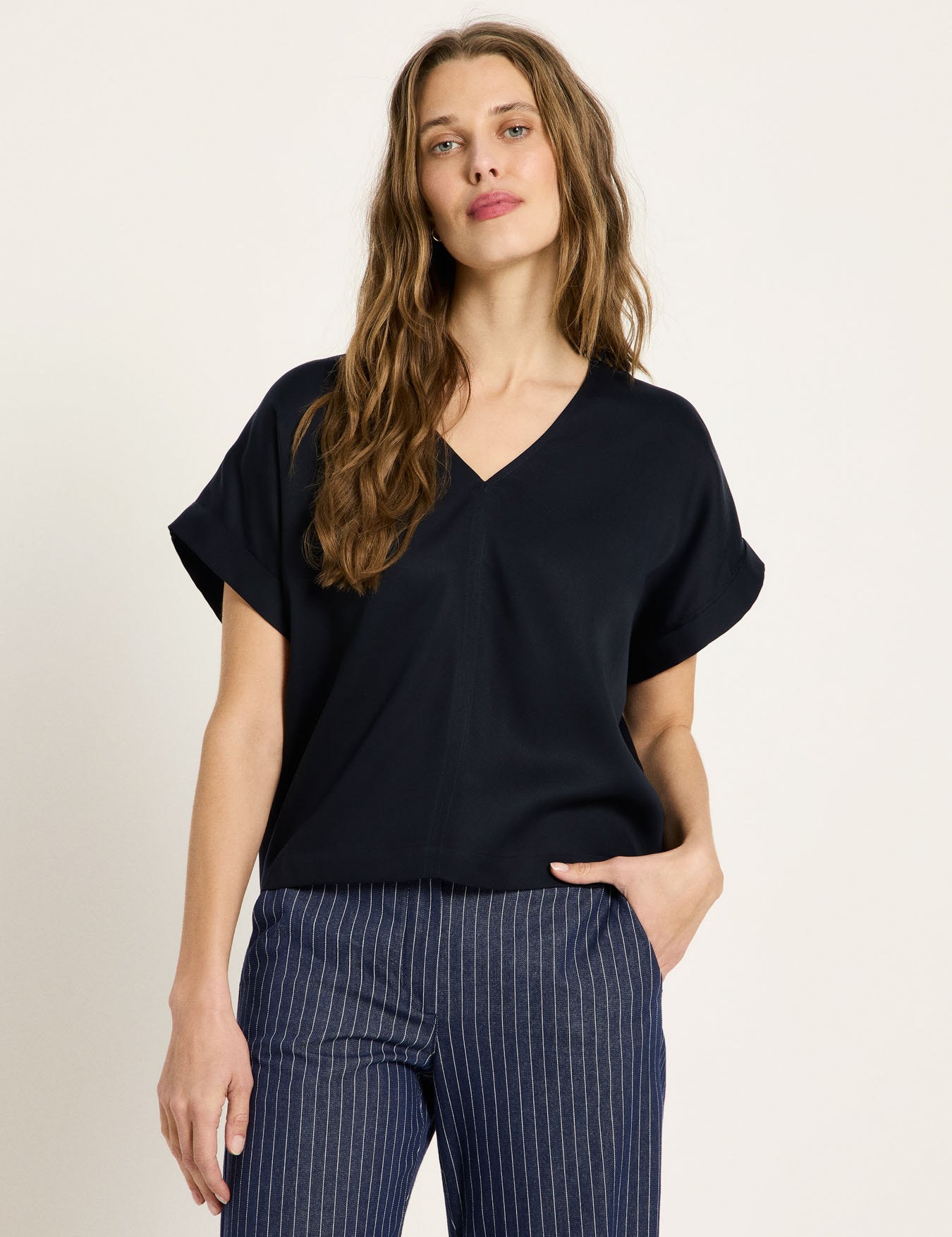 LANIUS_126_14181-00-599-midnight-36_Blusenshirt_02.jpg