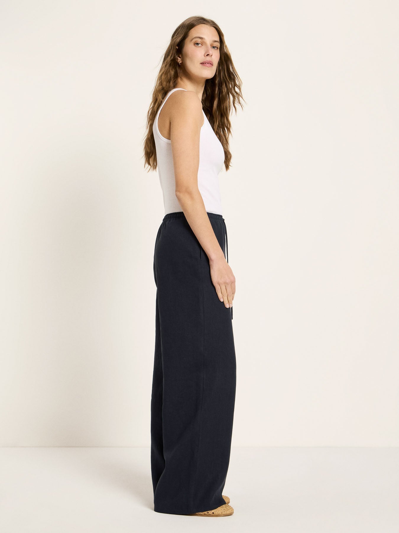 LANIUS Drawstring Trousers (GOTS) in midnight – organic linen, 99things.ch