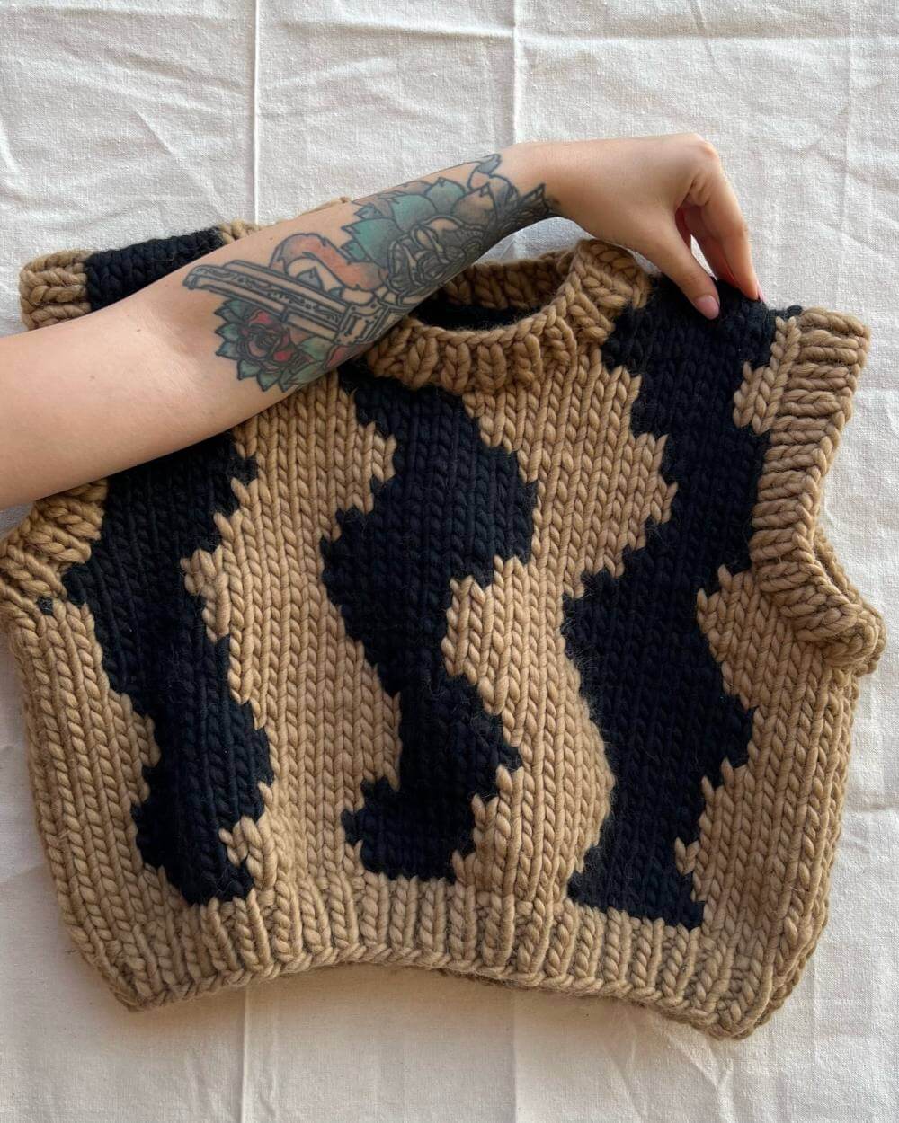 Atelier 8|02 Brown wool vest with Black waves, crafted for 99things ethical wardrobe.