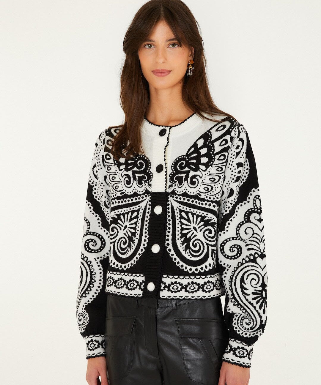 Farm Rio Arabesque Butterfly cropped cardigan in black and white – front view