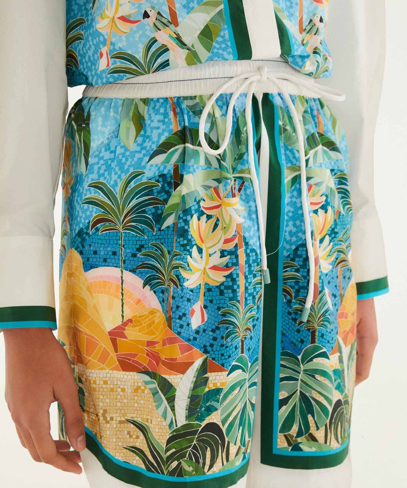 FARM Rio Rio Mosaic Shorts – view 2
