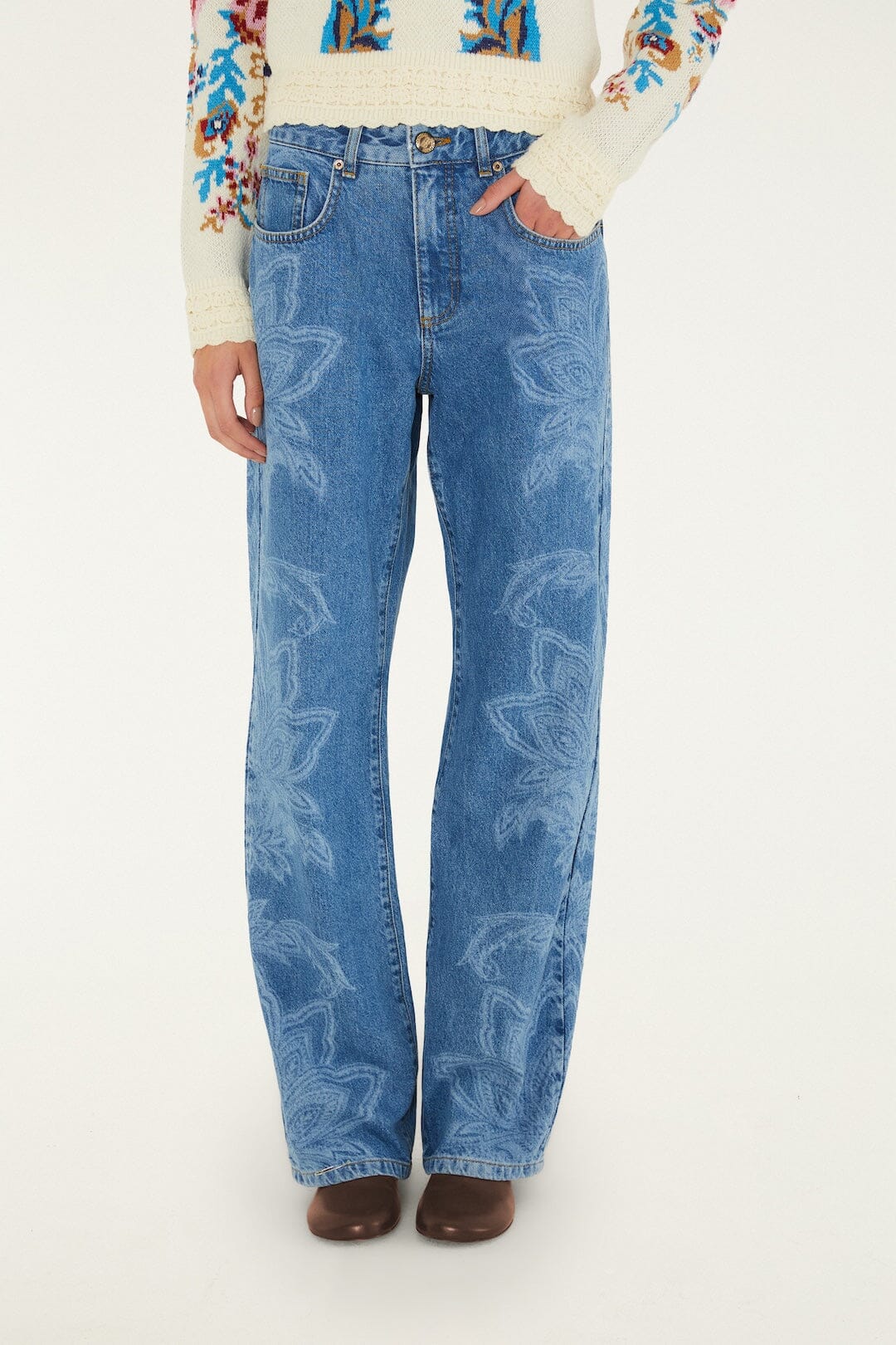 Farm Rio Tapestry Dream denim trousers with laser-engraved leaves and flowers – close-up