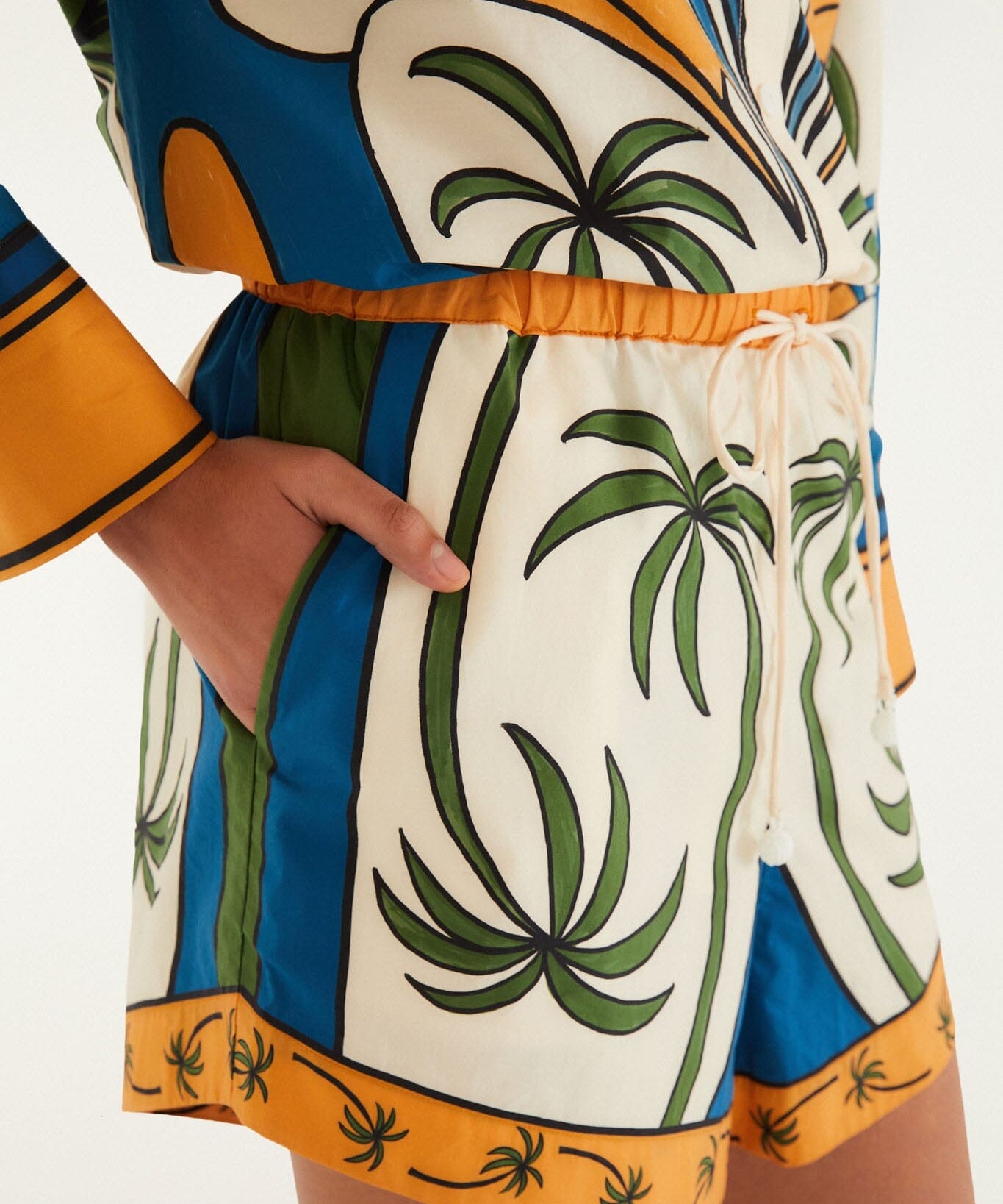 FARM Rio Tropical Graphic Shorts – view 2