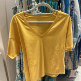 T-shirt jaune