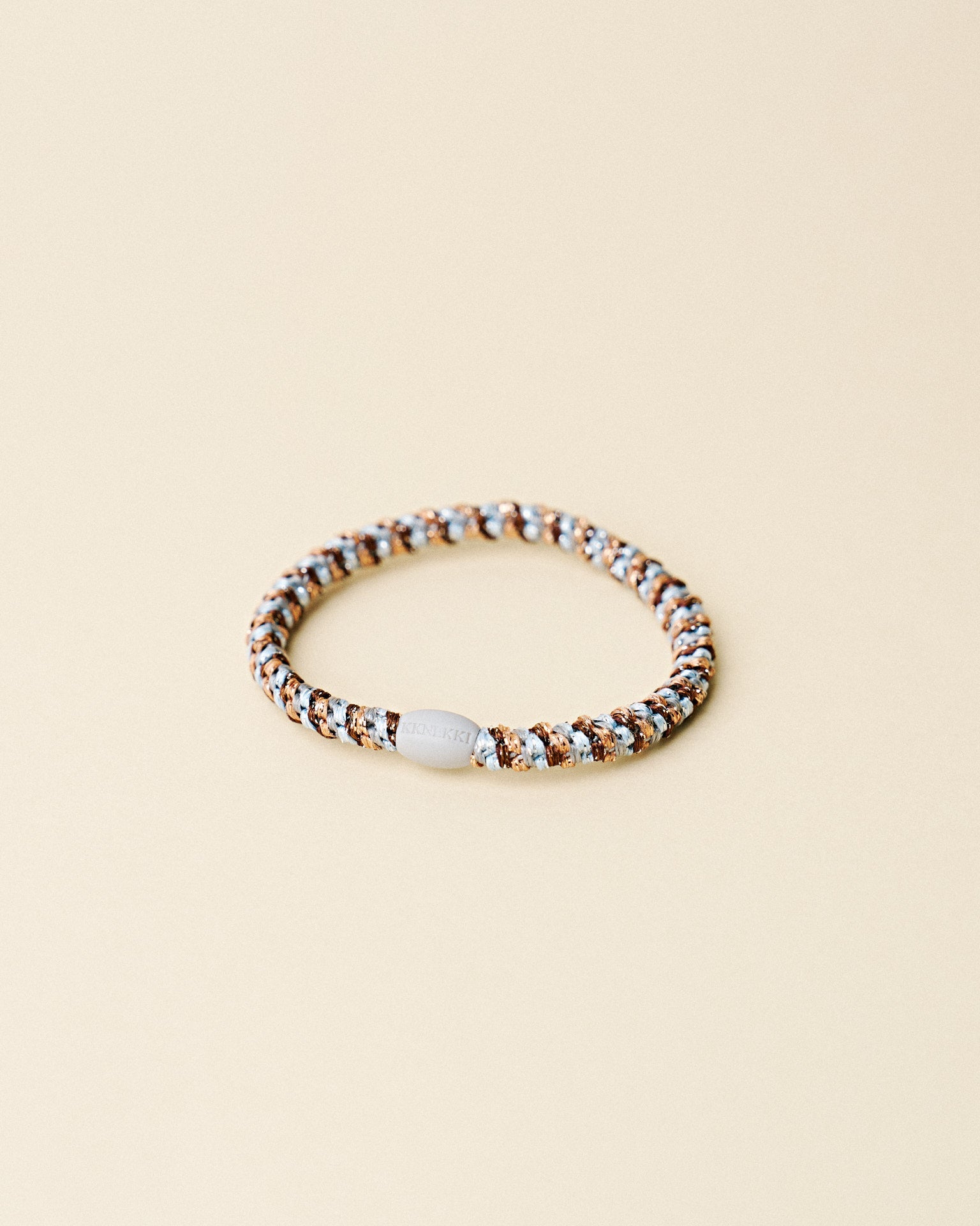 KKNEKKI slim hair tie Rose Gold & Sea Blue Mix – close-up