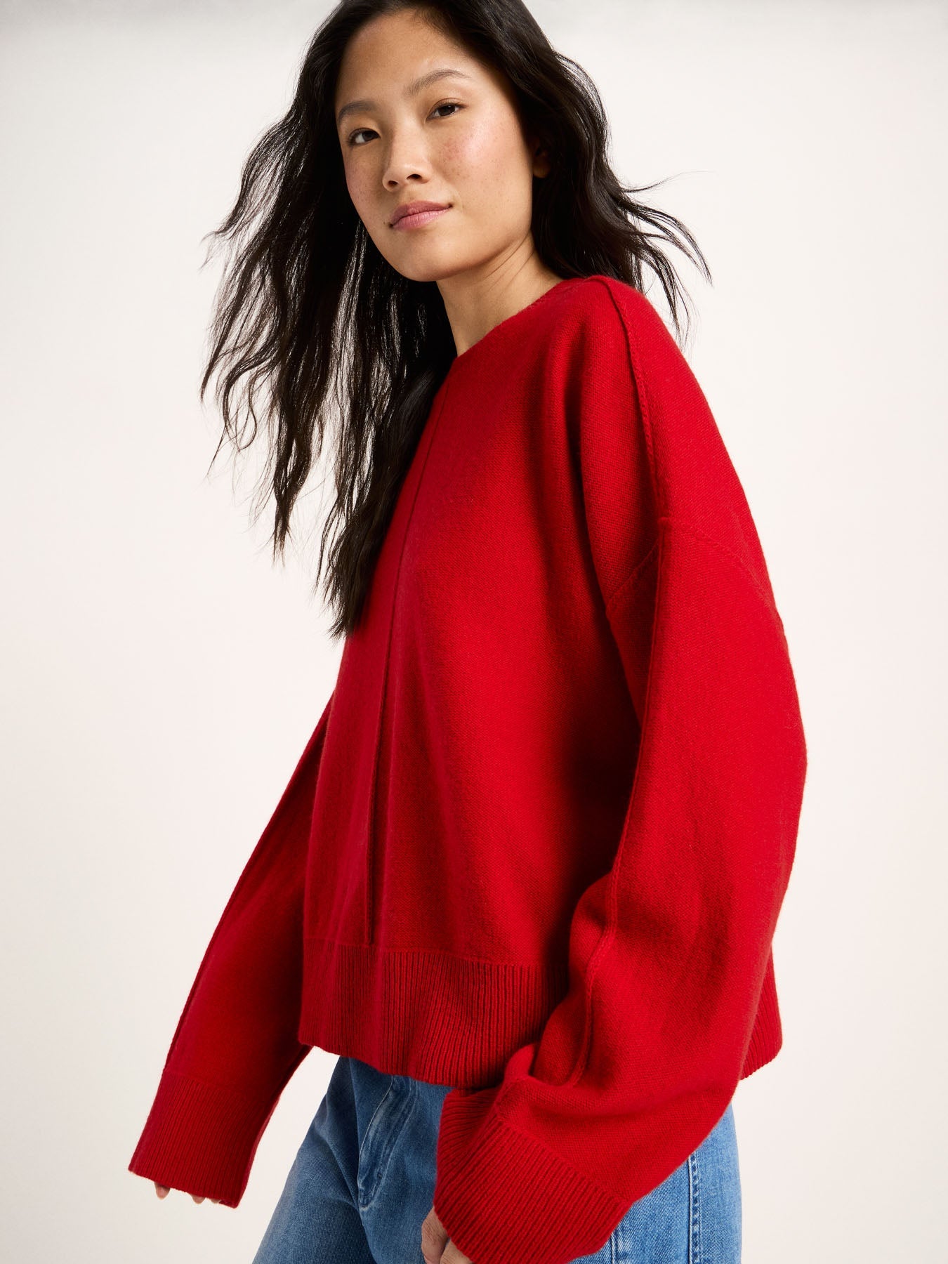 LANIUS oversized crew-neck jumper in red organic virgin wool and cotton, another view