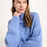 LANIUS oversized jumper in light blue melange with a ribbed high neck, another view