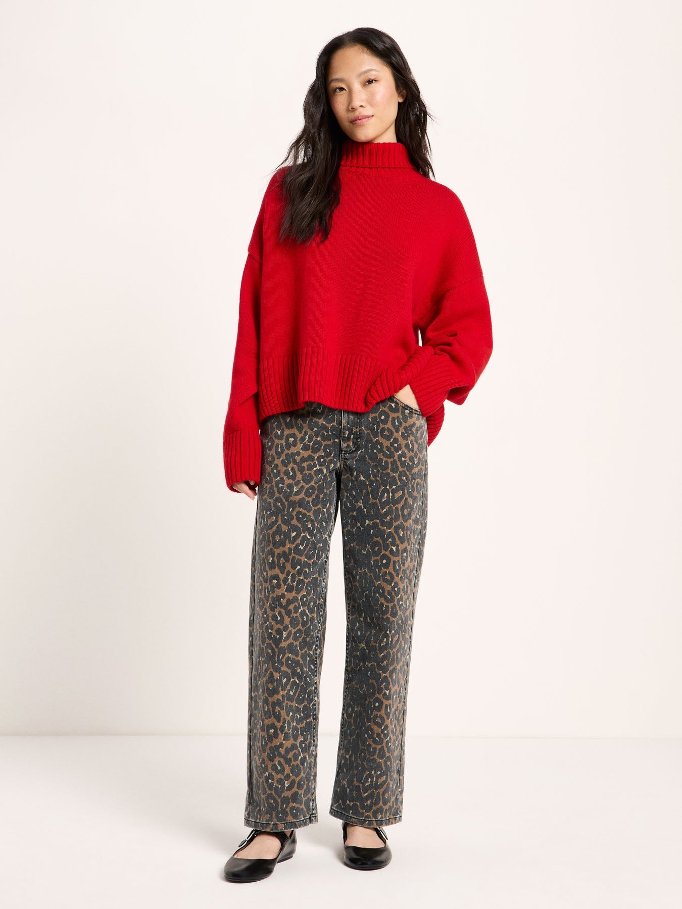 LANIUS oversized jumper in red with extra-long sleeves, another view