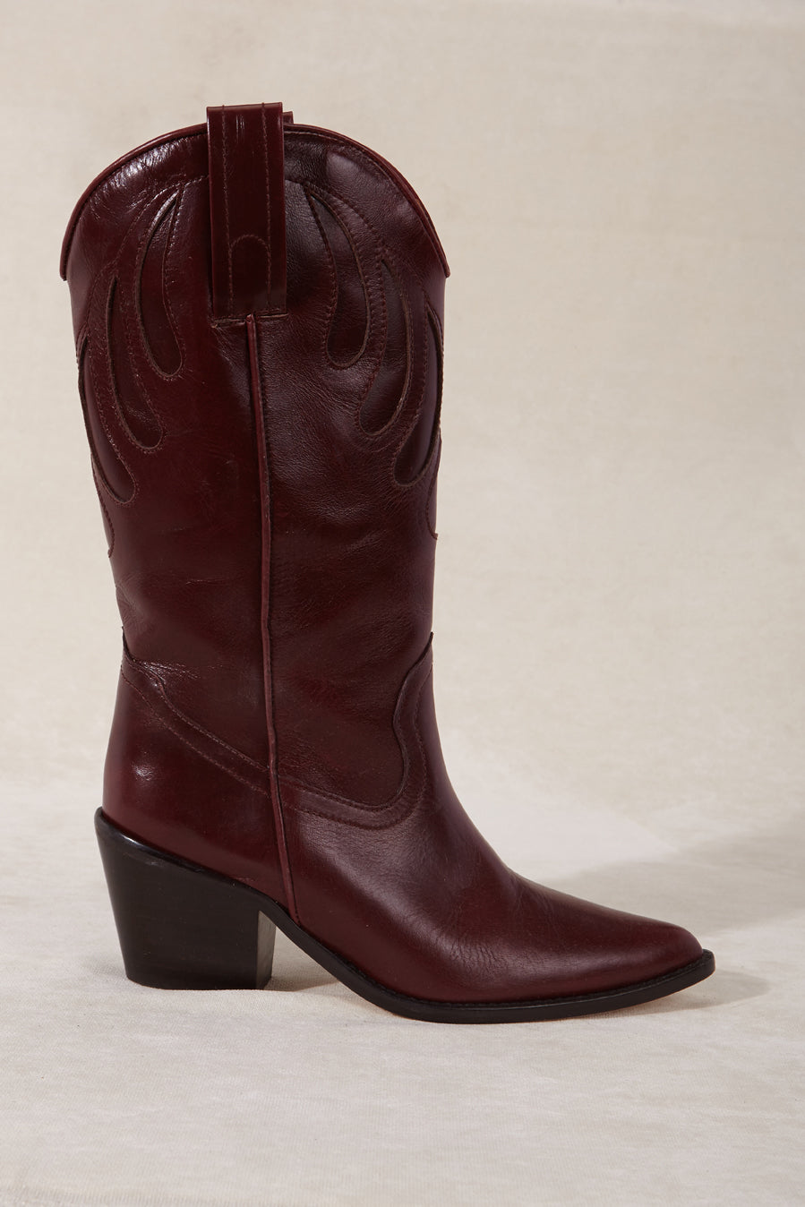 MICUIR Mestizo burgundy leather cowboy boot, side view with tone-on-tone embroidery