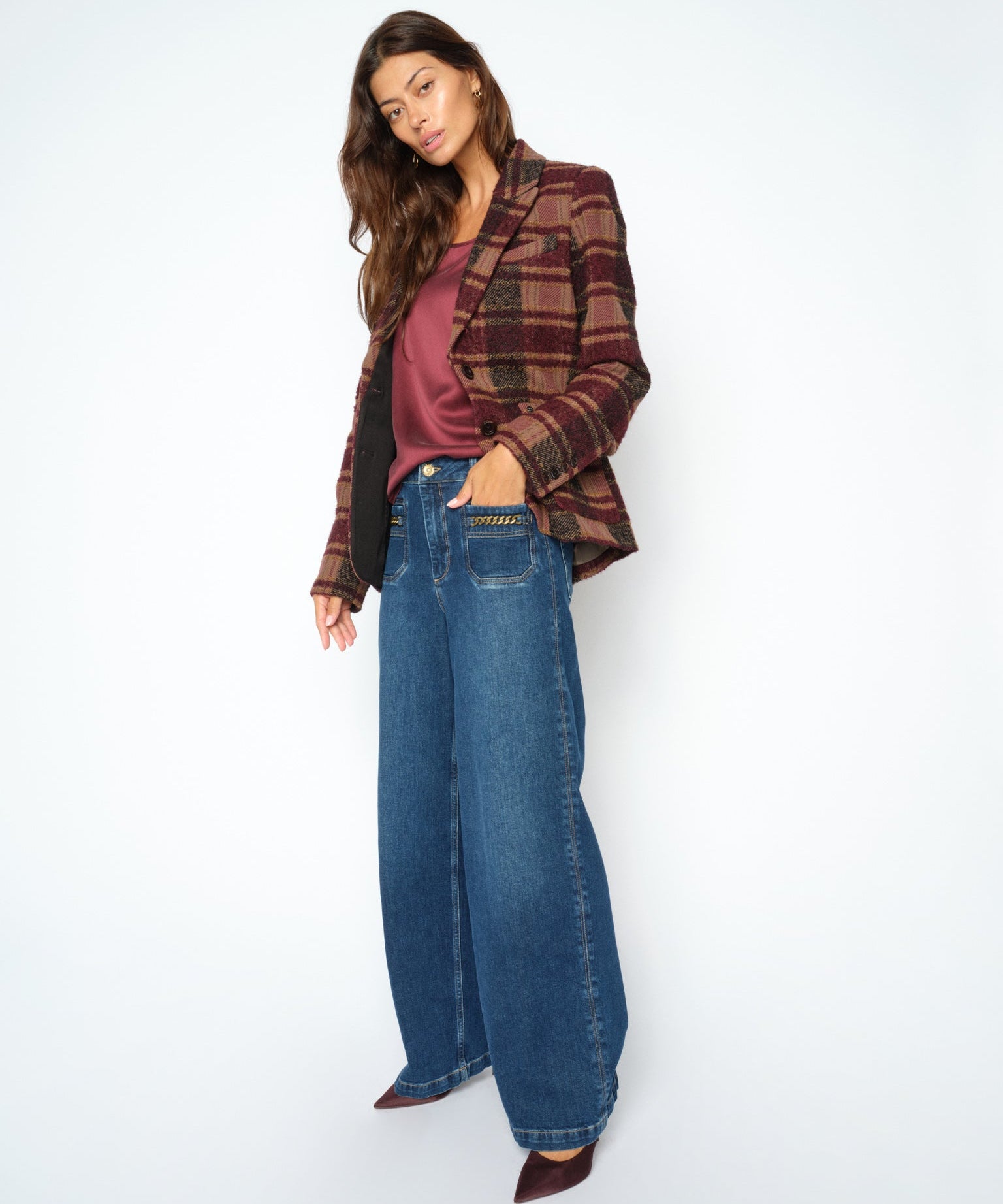 MOS MOSH Colette Sernora high-waisted wide-leg jeans in dark blue, worn by a model, front view