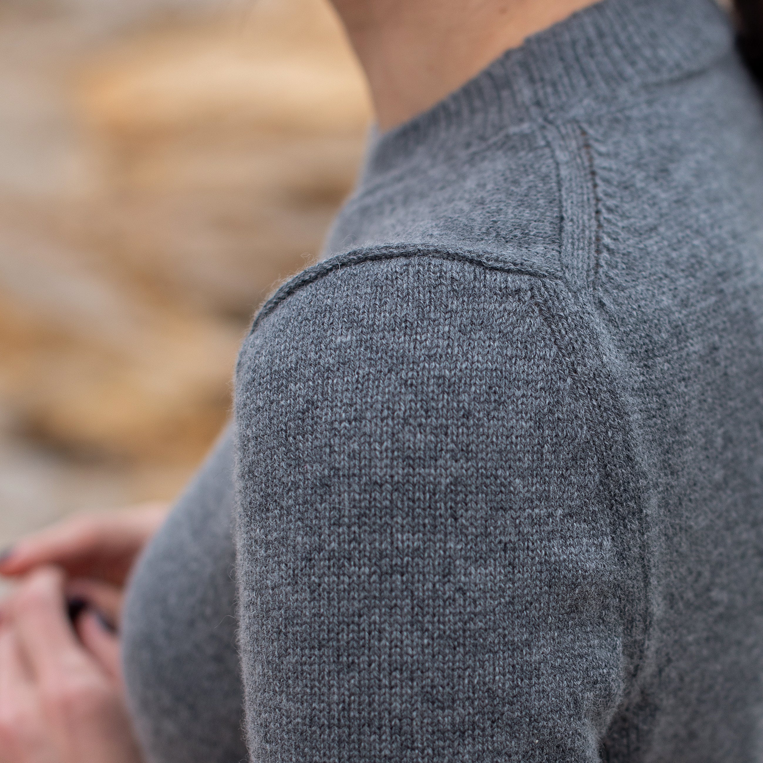 Cashmere T-Shirt – Grey – view 5