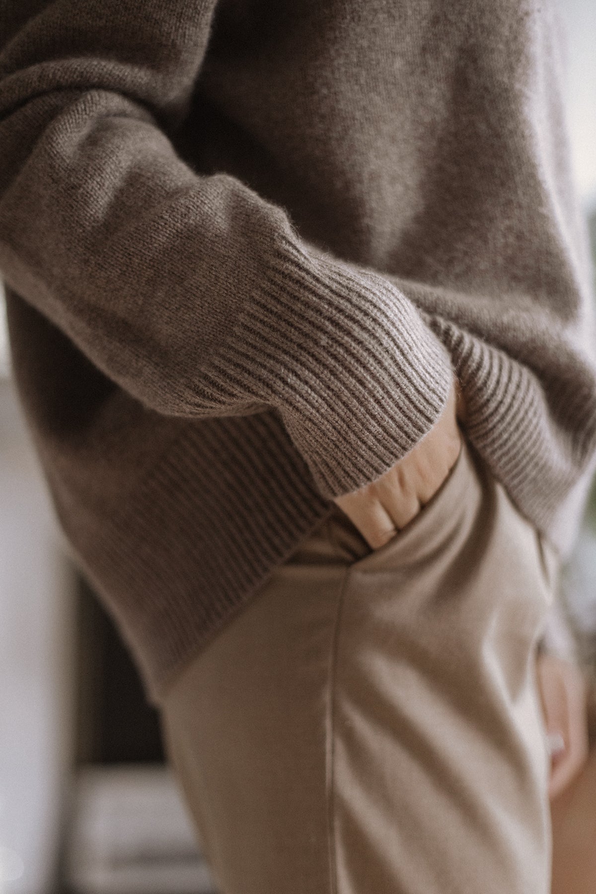 Roll-Neck Jumper – Hot Cappuccino – view 5