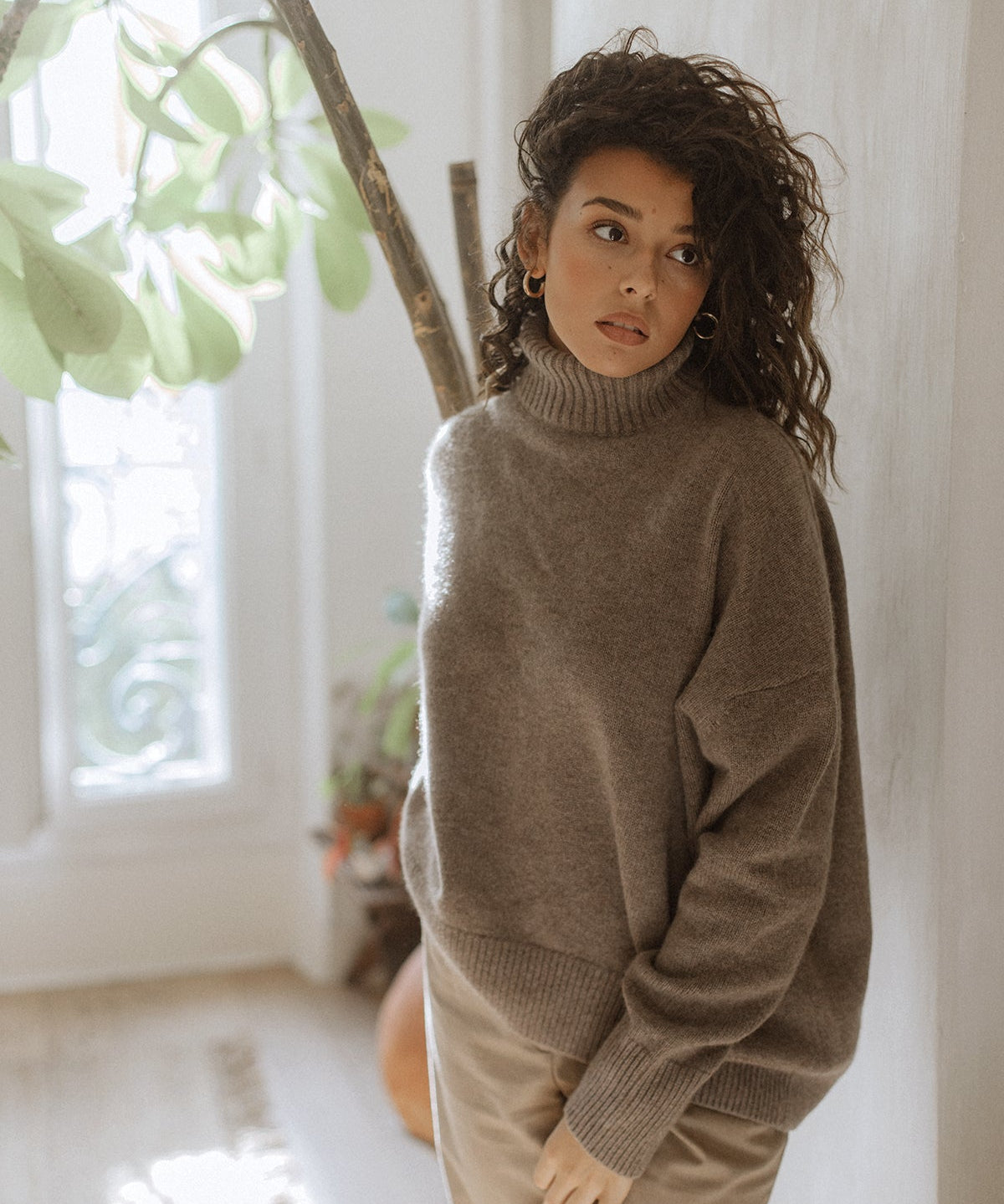 Roll-Neck Jumper – Hot Cappuccino – view 2
