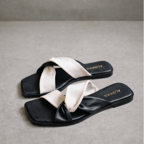 ALOHAS - ALOHAS | Nomad Black + White Sandals