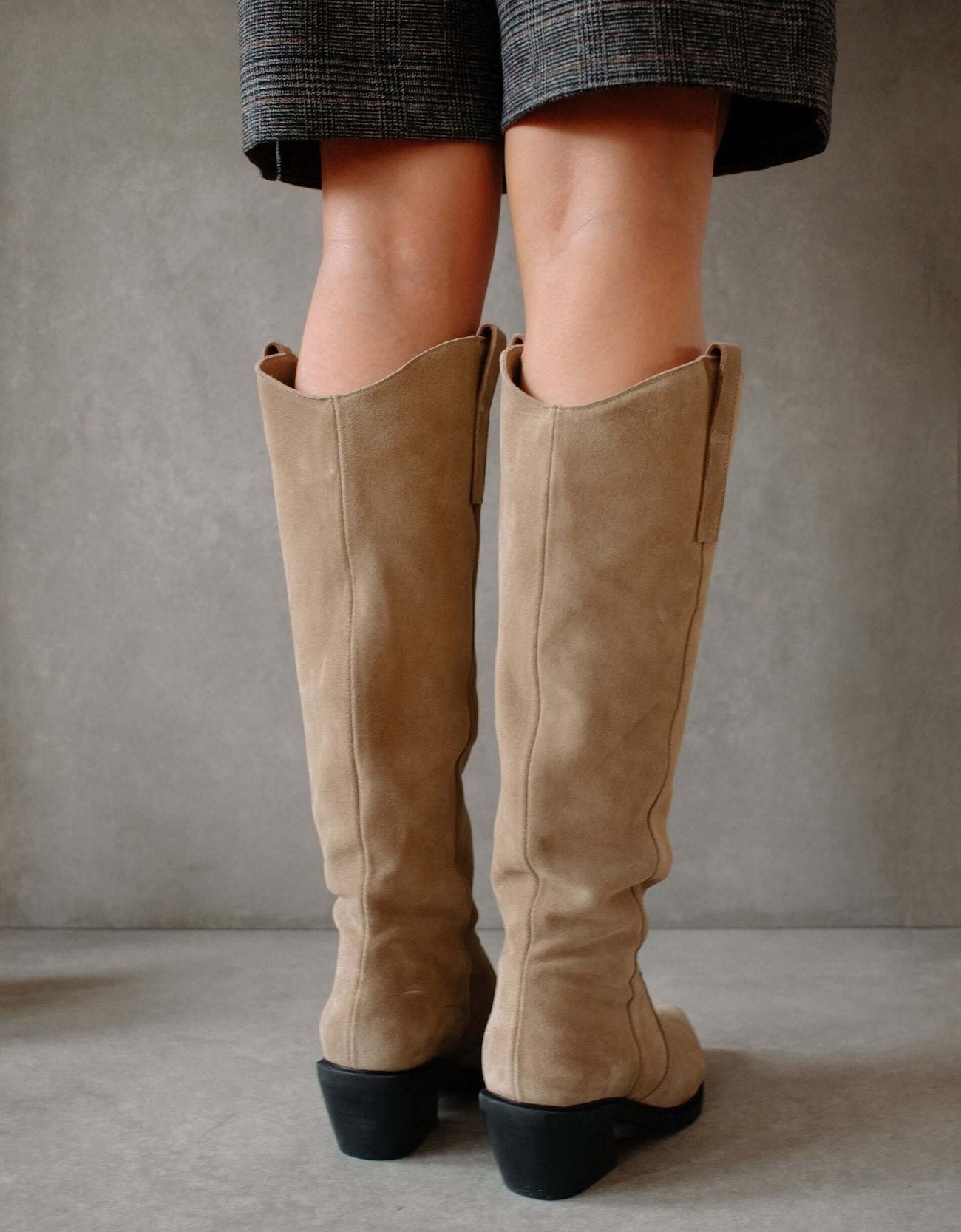 High deals boots taupe
