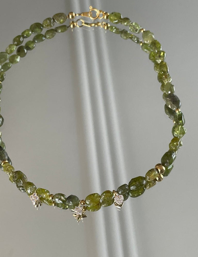 KARMA BY HANNA - Good luck Peridot Necklace