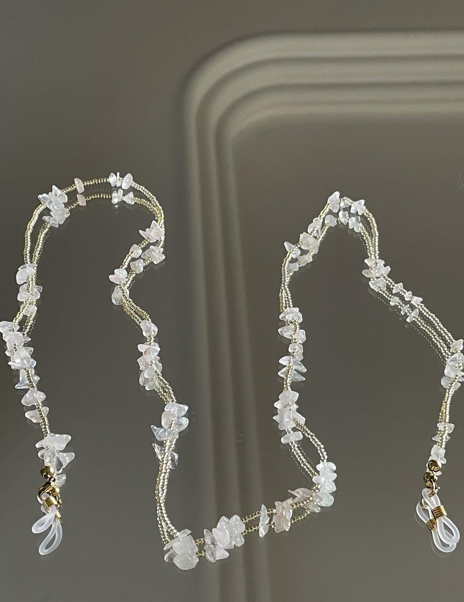 KARMA BY HANNA - Rose Quartz Glasses Chain