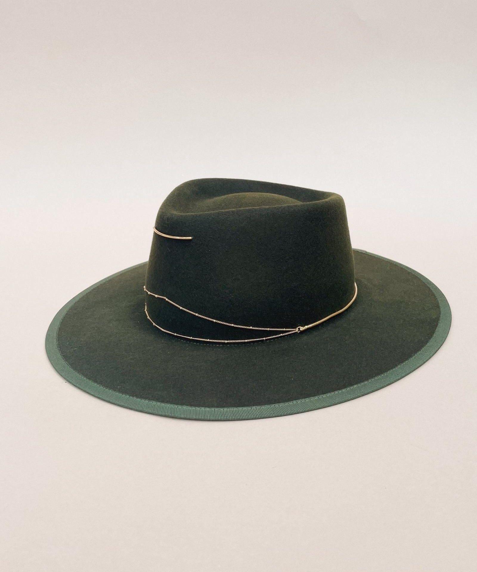 Van Palma ANNA fedora hat in forest green wool felt with gold-plated chain